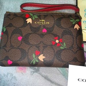 Coach Wristlet Corner Zip Signature Print with hearts and flowers